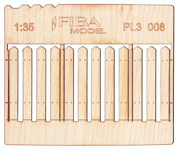 Model Scene - PL3-008 - Tall Gapped Wooden Stockade Fence I