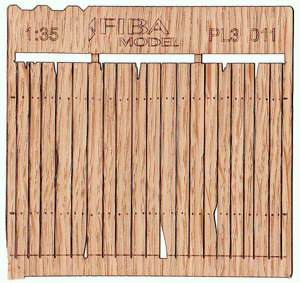 Model Scene - PL3-011 - Tall Damaged Wooden Fence I