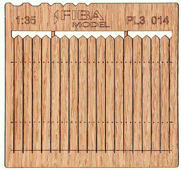 Model Scene - PL3-014 - Tall Wooden Stockade Fence III