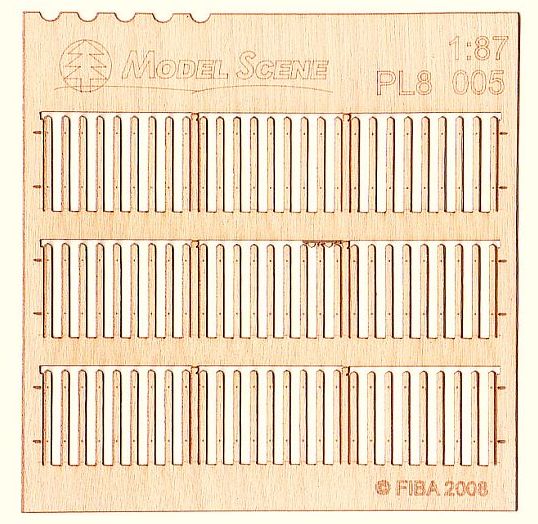 Model Scene - PL8-005 - Small Gapped Wooden Picket Fence