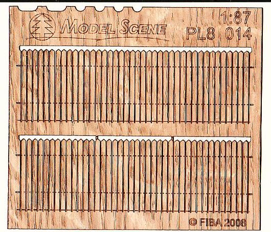 Model Scene - PL8-014 - Small Wooden Stockade Fence III