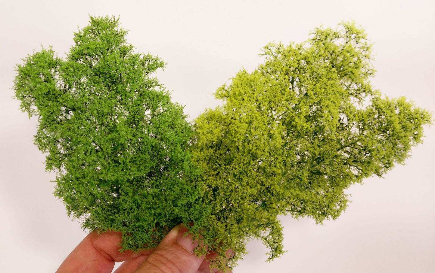 Model Scene - 701-01S - Fine Bushes in Spring