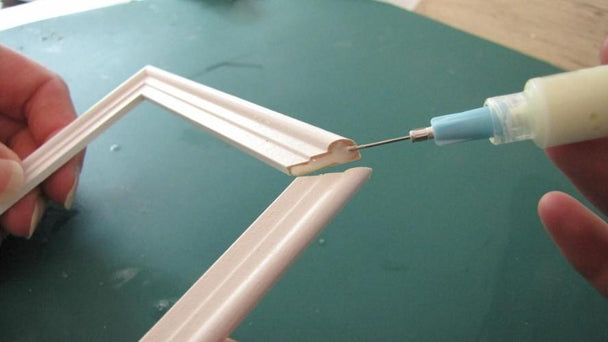 Deluxe Materials Pin Point Syringe Kit