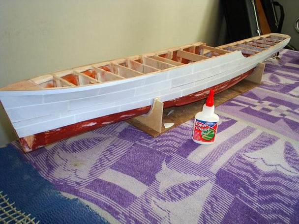 Deluxe Materials Super Phatic Glue