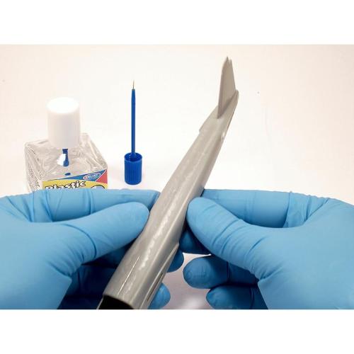 Deluxe Materials Plastic Magic 10 Second Cement