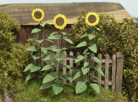 Model Scene - VG4-024 - Medium Sunflowers