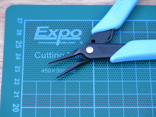 Xuron 450 Nose Pliers (Smooth Jaws)