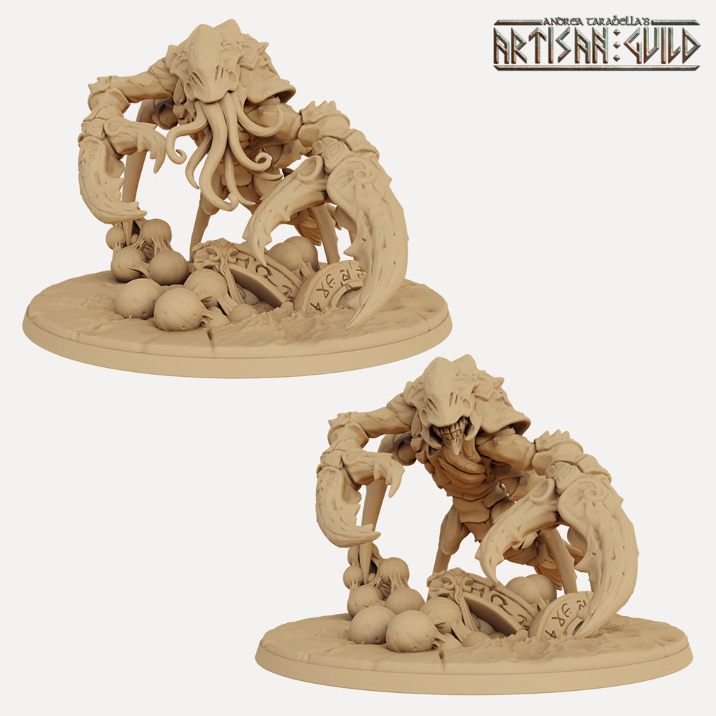 Chuulzk the Hive Crawler with scenic base