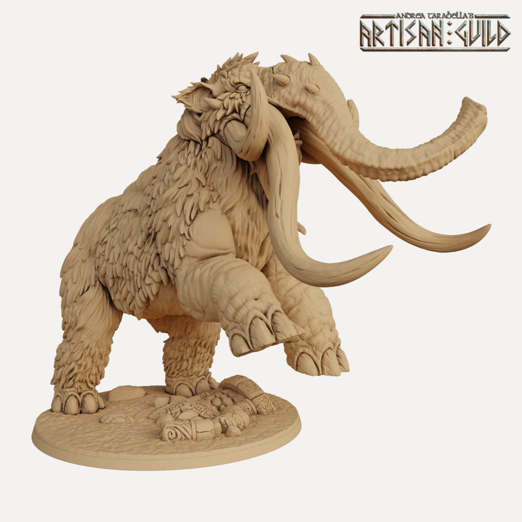 Skutagaard Mammoth with scenic base