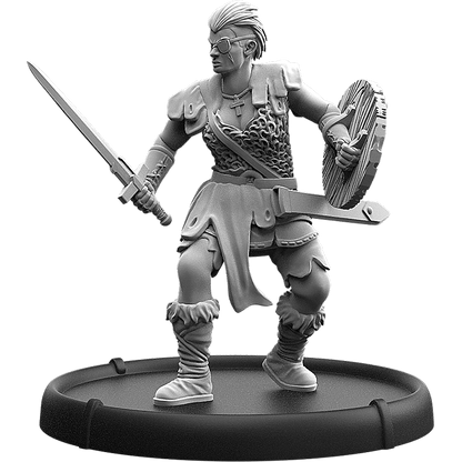 Máire, Claidem Fiannagh Warrior