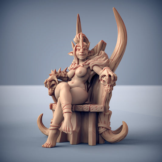 Trixia the Hobgoblin Queen [Pin Up]