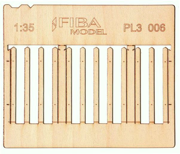 Model Scene - PL3-006 - Tall Gapped Narrow Wooden Picket Fence