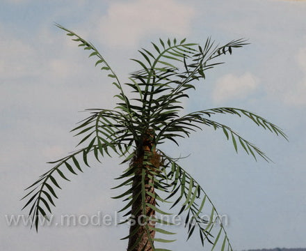 Model Scene - VG3-010 - Large Green Palm Leaves (Type I)